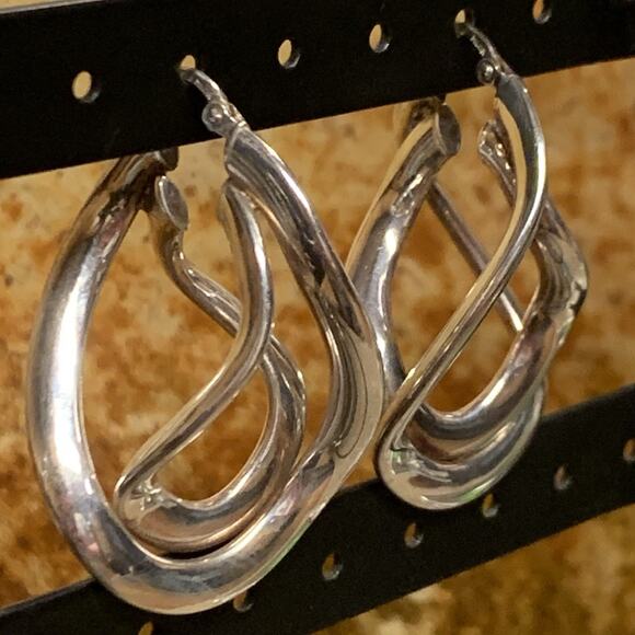 Milor 950 Silver Twisted Hoop Style Earring Made in Italy - Picture 6 of 8